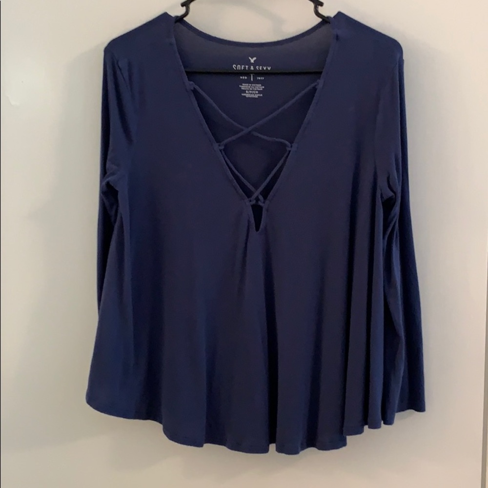 Blue Jersey shirt w/detail 🌈